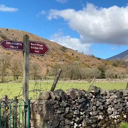 Hillside Eskdale * Beckfoot (Copeland, Cumbria)